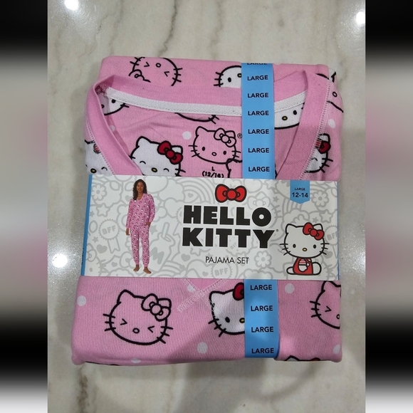 hello kitty pijama set - Picture 1 of 3